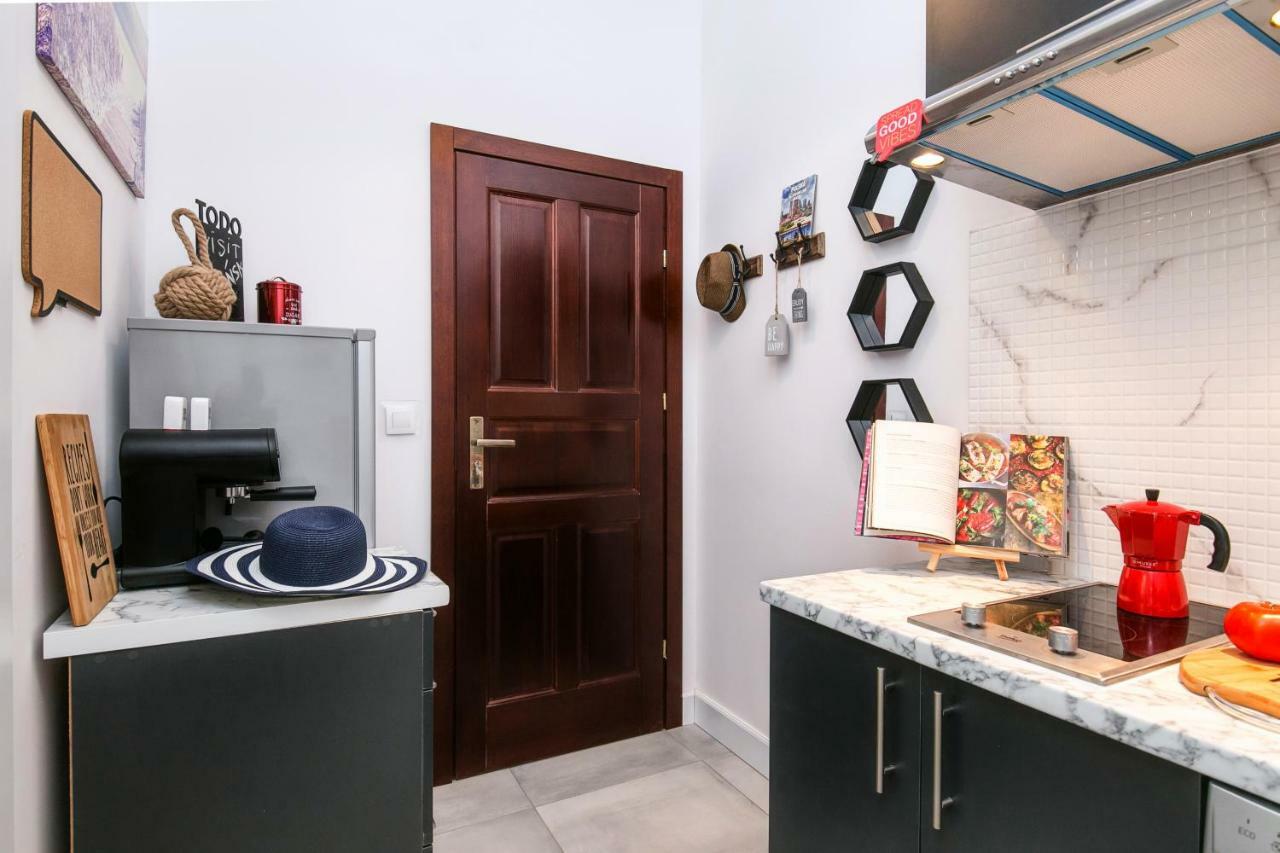 Berg Apartament Red Obok Starego Miasta Danzica Esterno foto